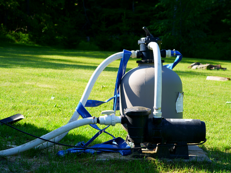 How Chlorine Levels Affect Sand Filter Efficiency and Maintenance Needs